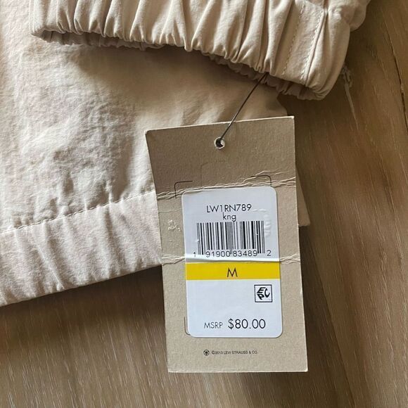 Levi’s Women’s Nylon Popover Jacket Tan Lime Green Trim Large NWT - Picture 5 of 7